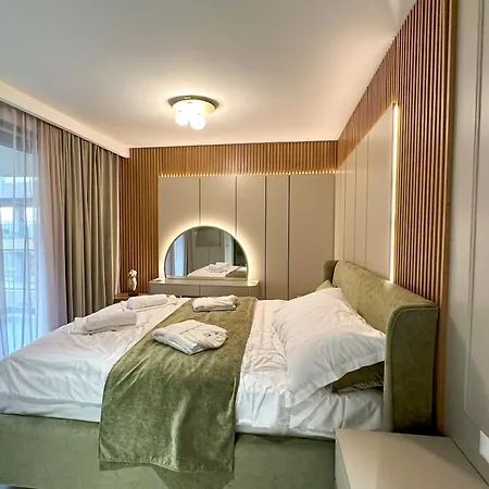 Amber With Jacuzzi & Sea View Apartman *