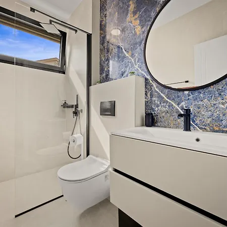 Apartmán Amber With Jacuzzi & Sea View *